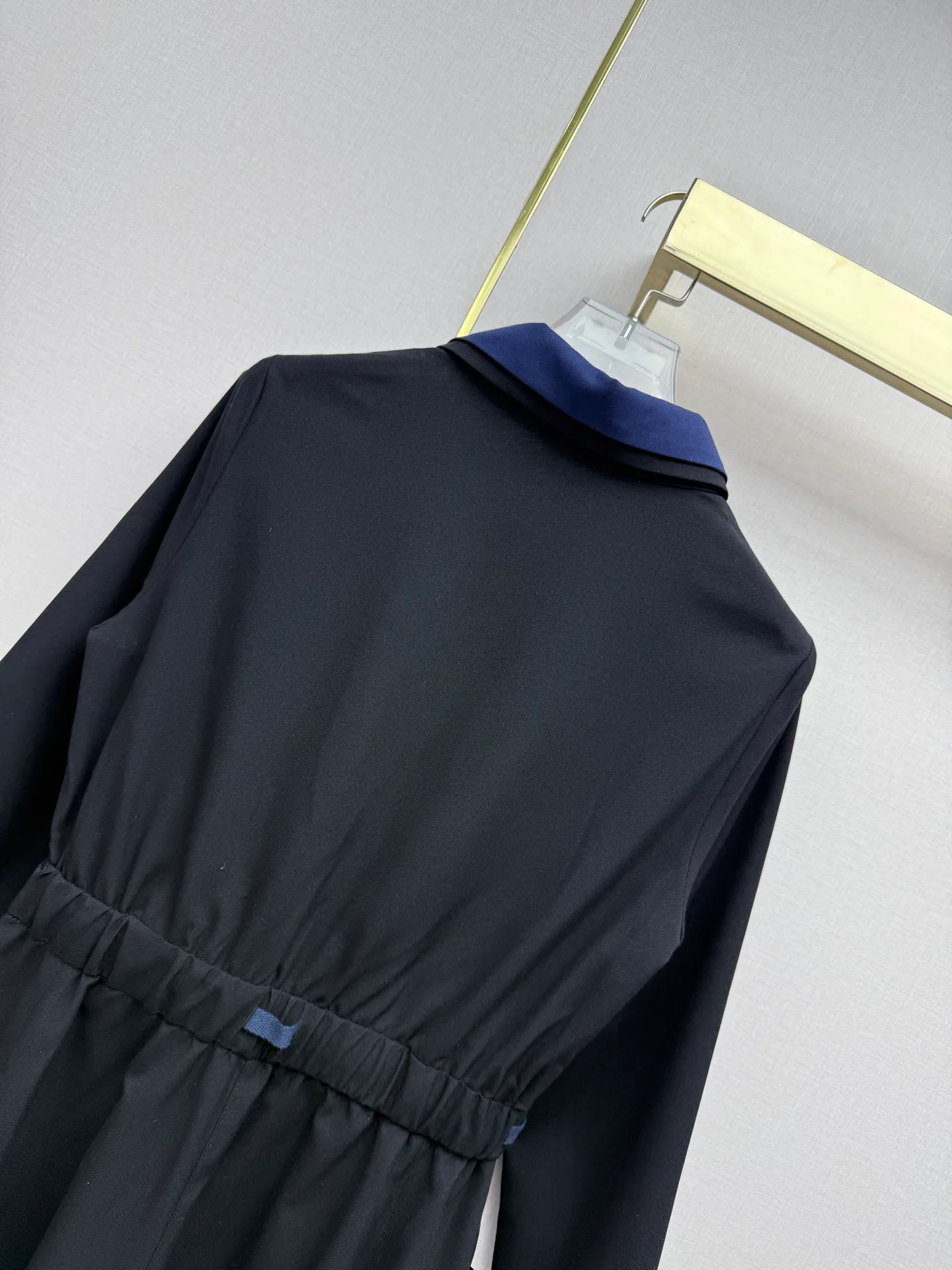 Платья Женские Prada 18348118