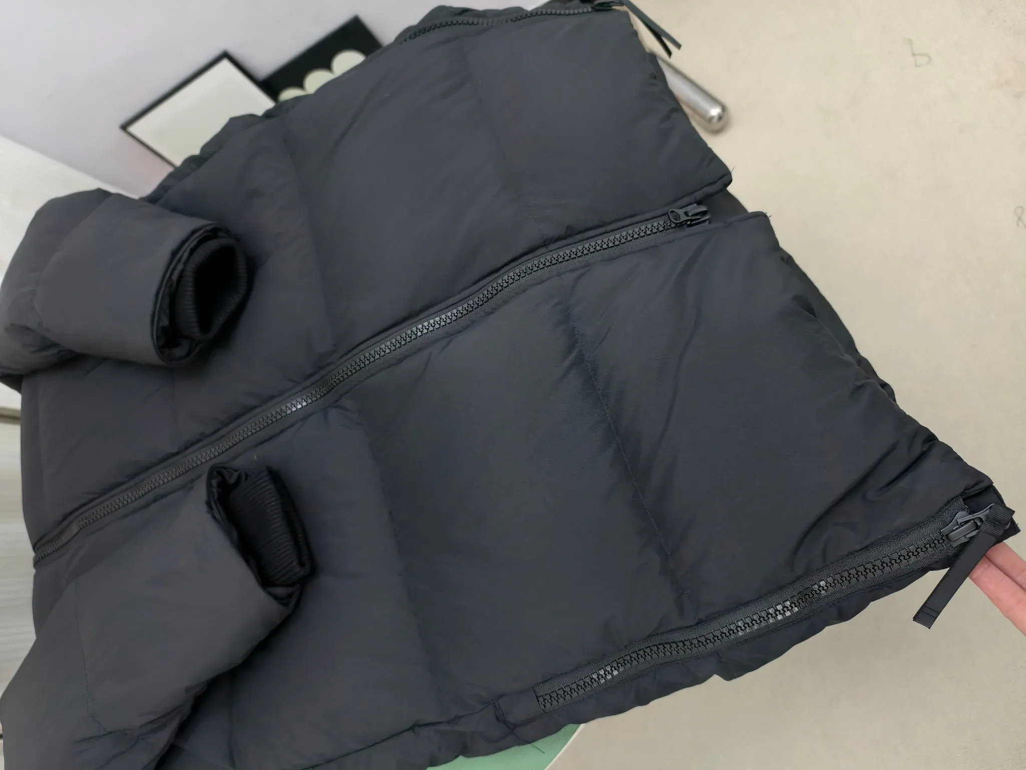 Пуховики Женские Canada Goose 359863