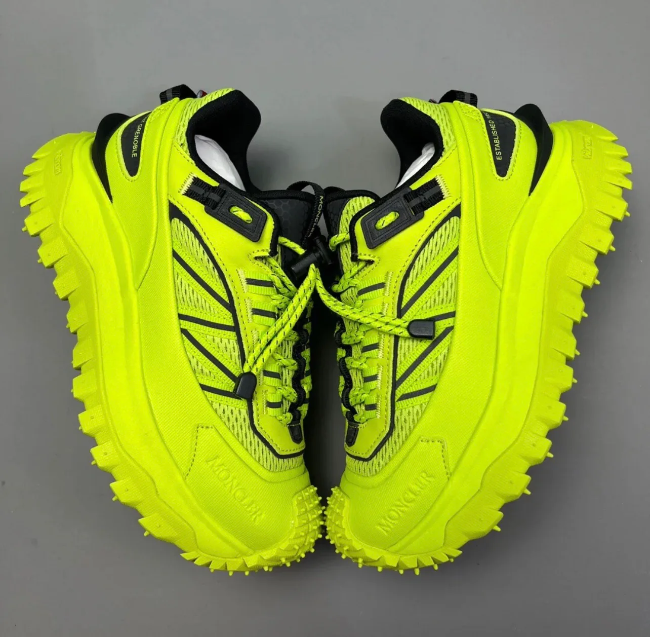 Кроссовки Женские Moncler 10404678