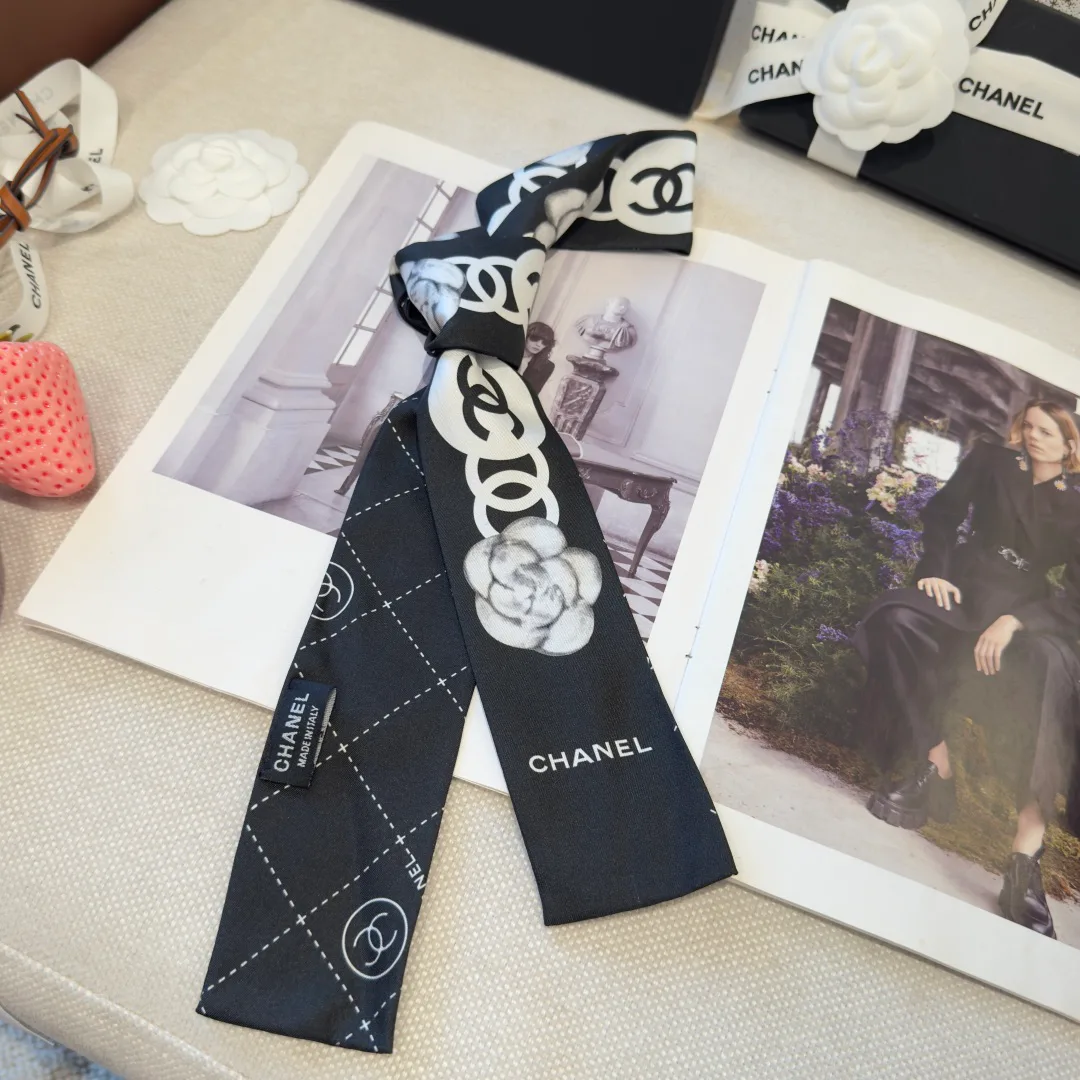 Платки Chanel 12918499