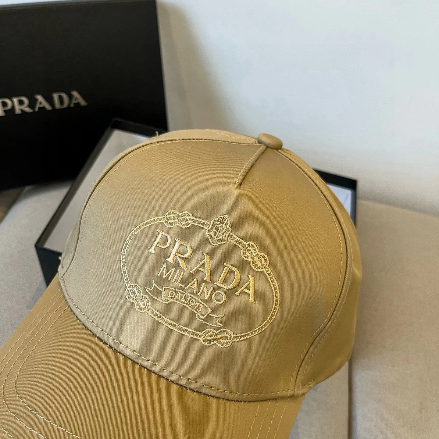 Головные Уборы Prada 9679798