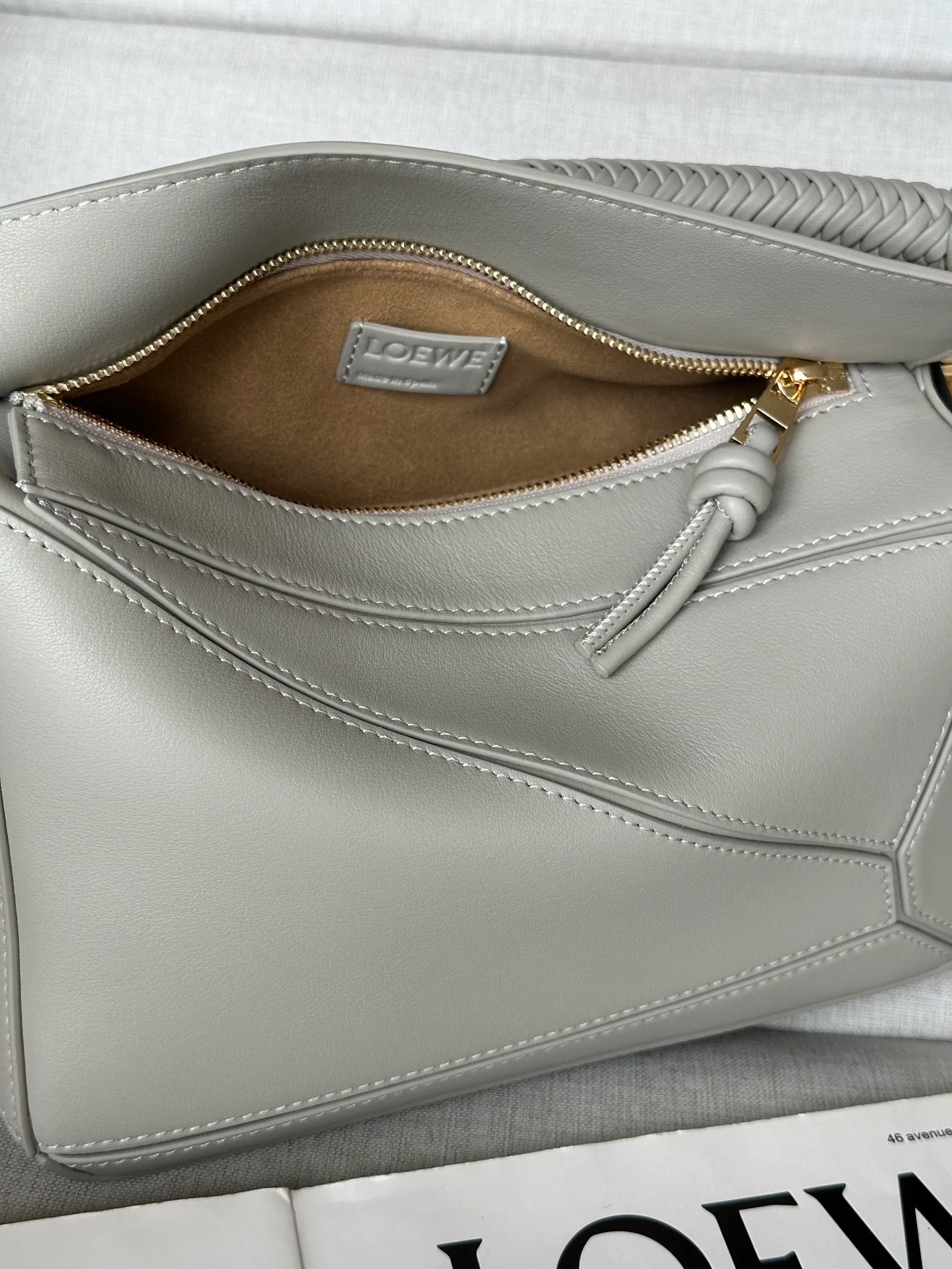 Классические Сумки Женские Loewe 1889756