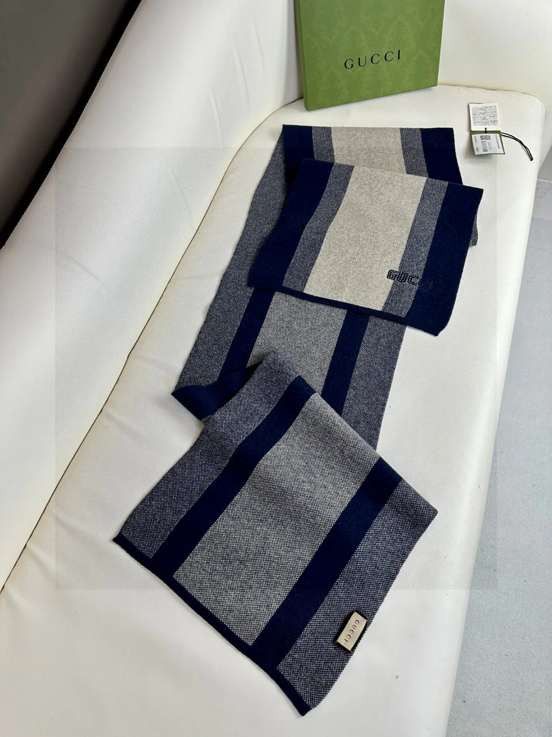 Шарфы Gucci 386164