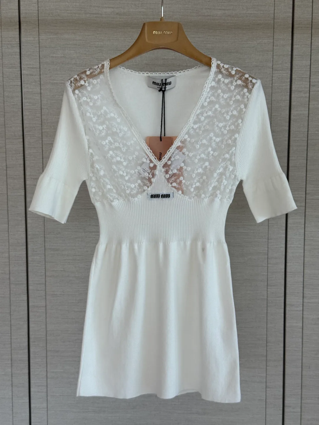 Платья Женские Miu Miu 17469609