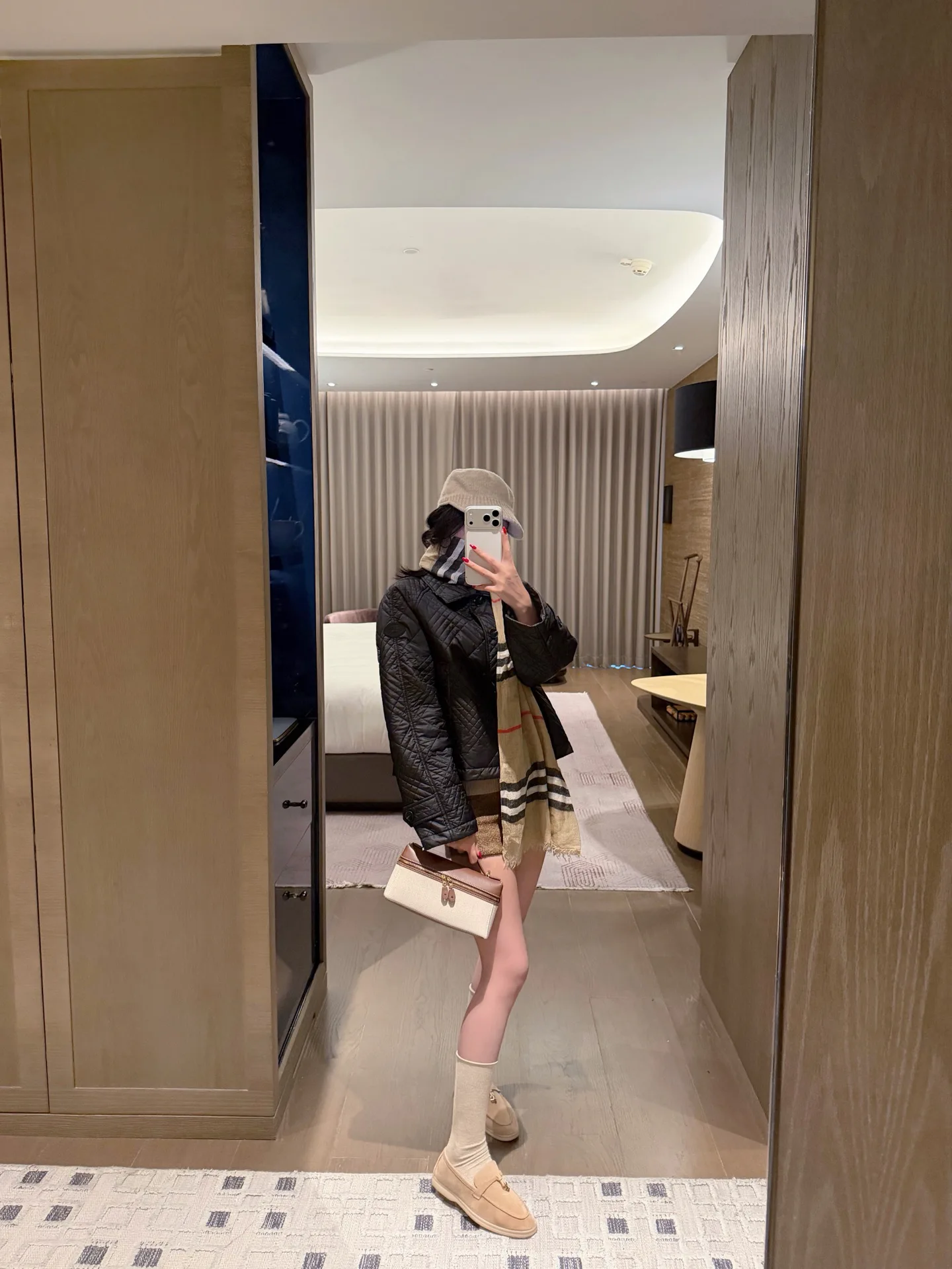 Куртки И Пуховики Женские Burberry 19567173