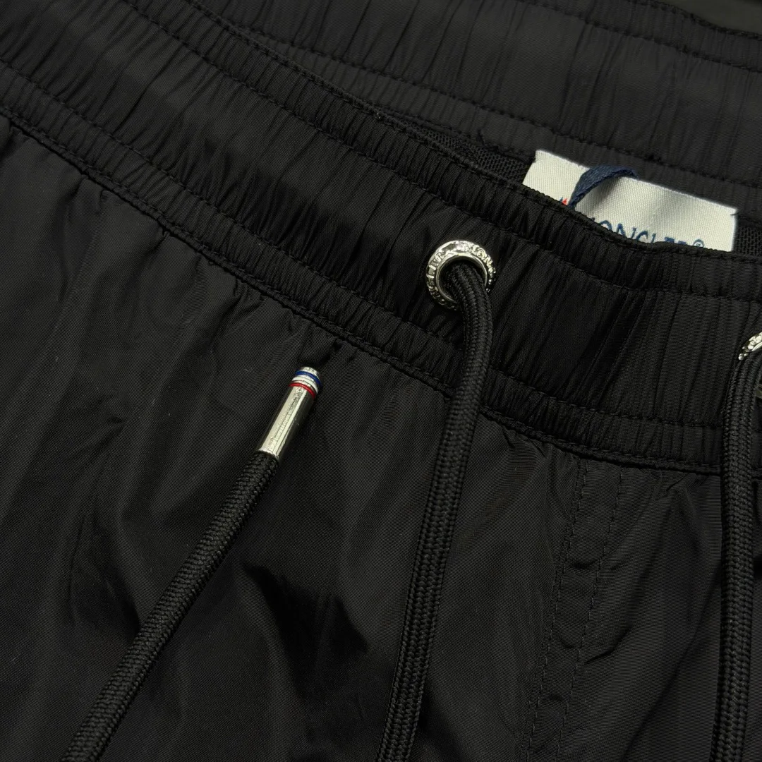 Шорты Мужские Moncler 13336988