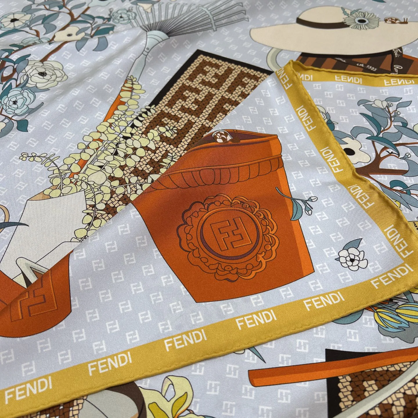 Платки Fendi 13447609
