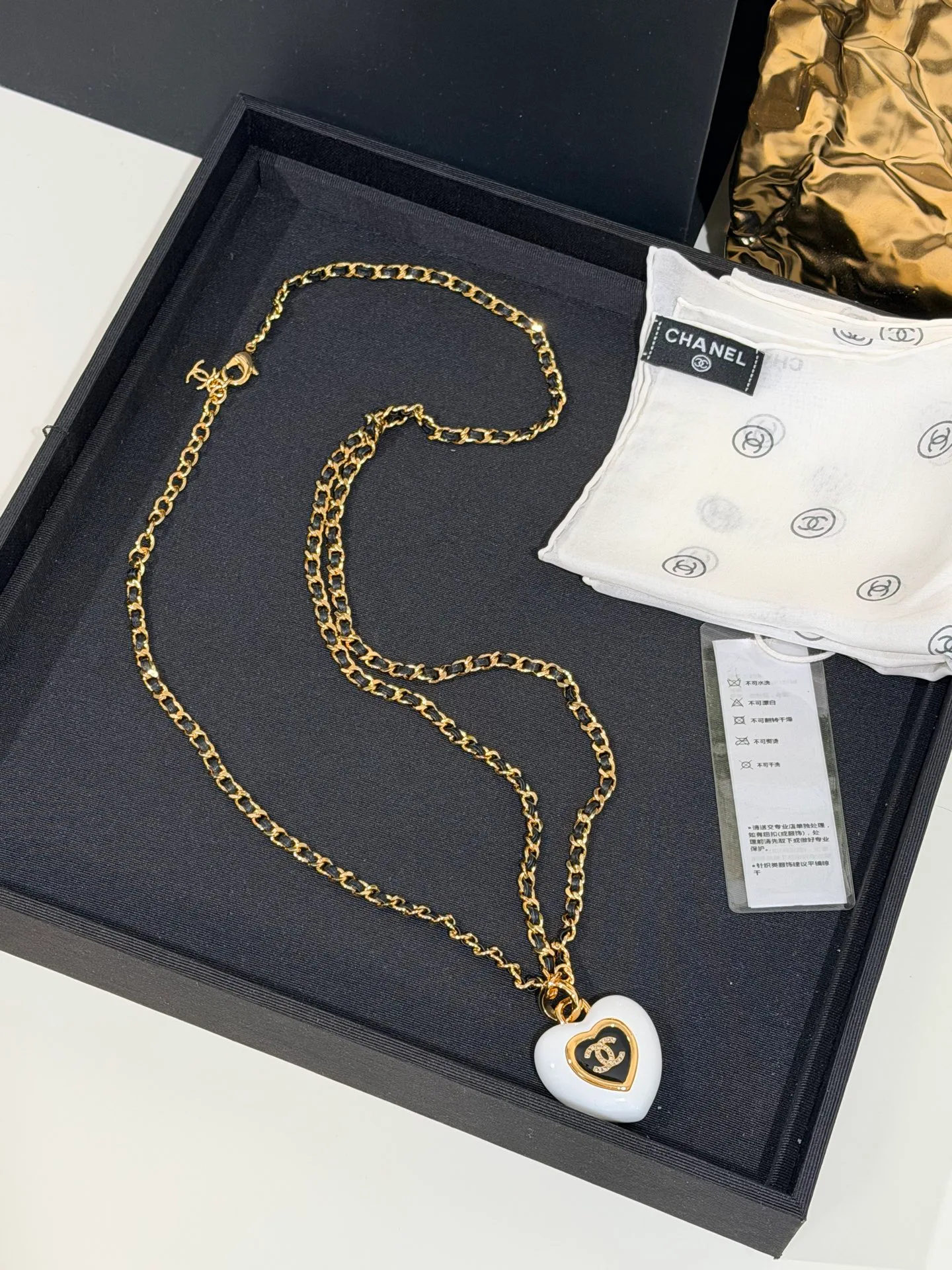 Бижутерия Chanel 18444360