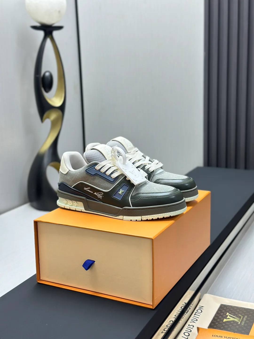 Кроссовки Женские Louis Vuitton 271964