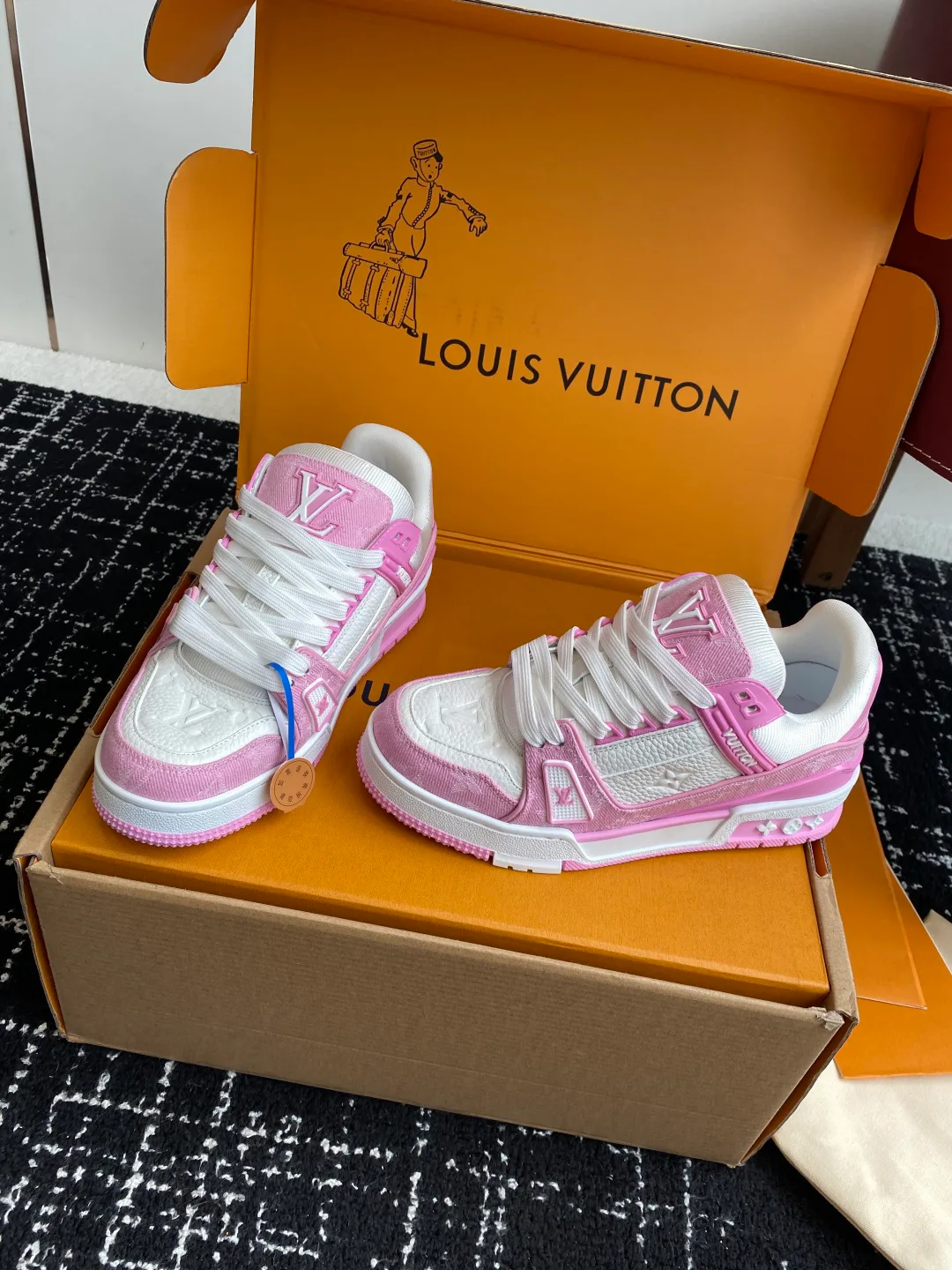 Кроссовки Женские Louis Vuitton 5438129