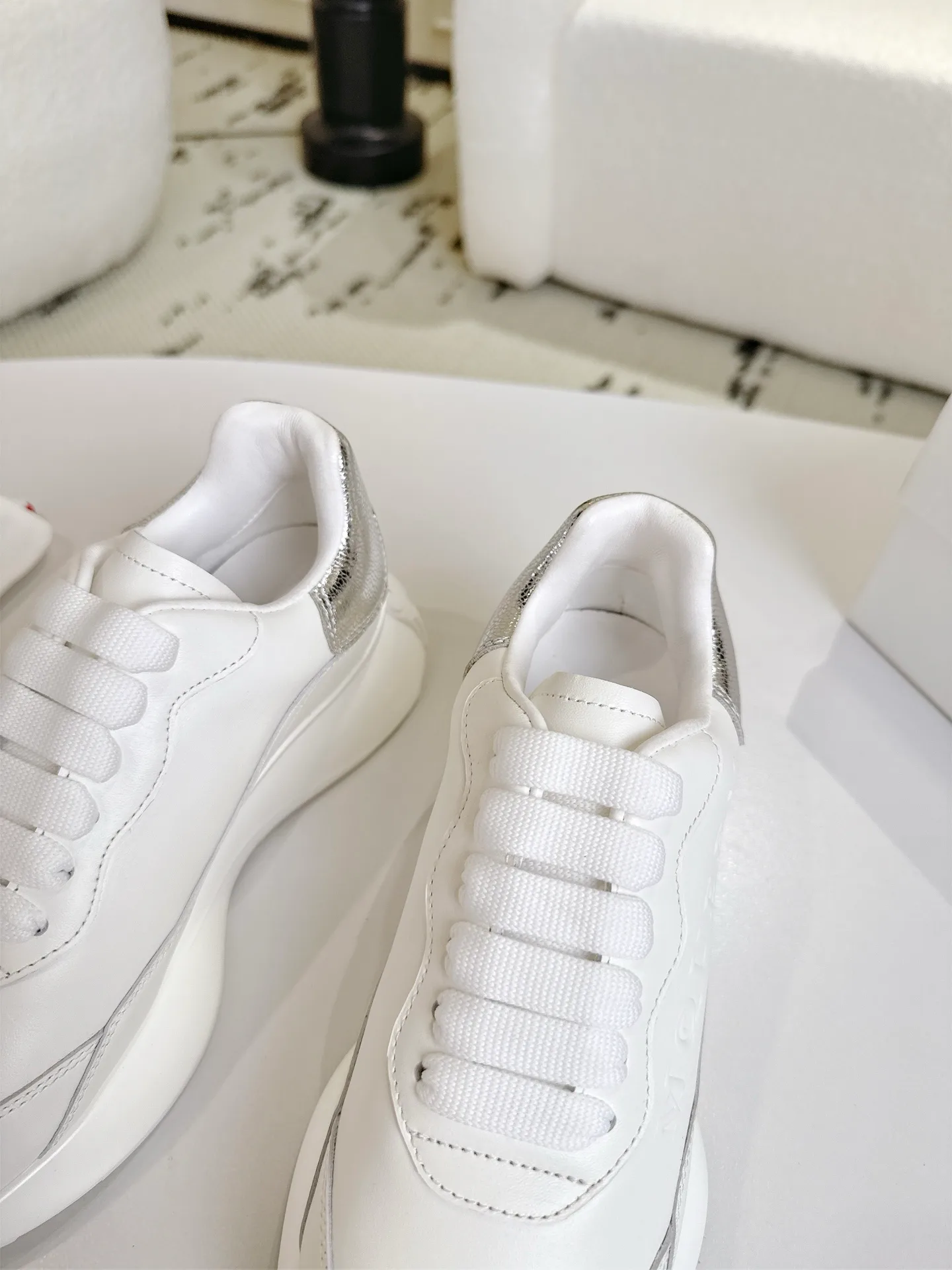 Кроссовки Женские Alexander Mcqueen 197383