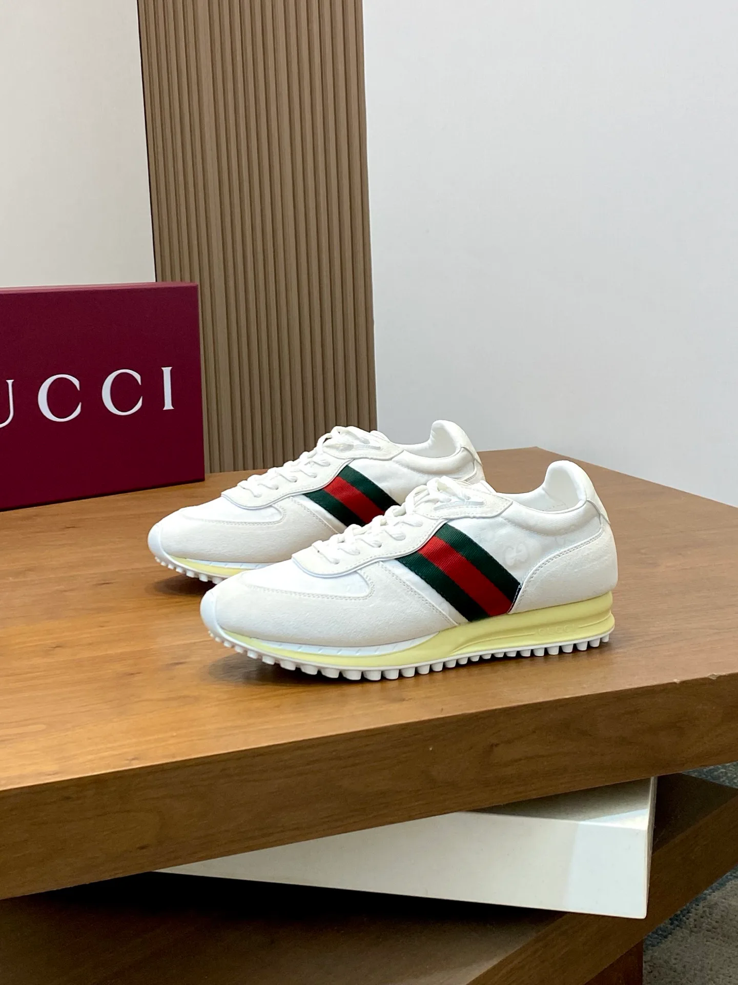 Кроссовки Мужские Gucci 13182409