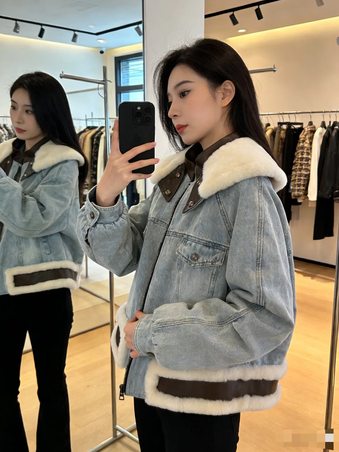 Шубы Женские Fendi 5051184