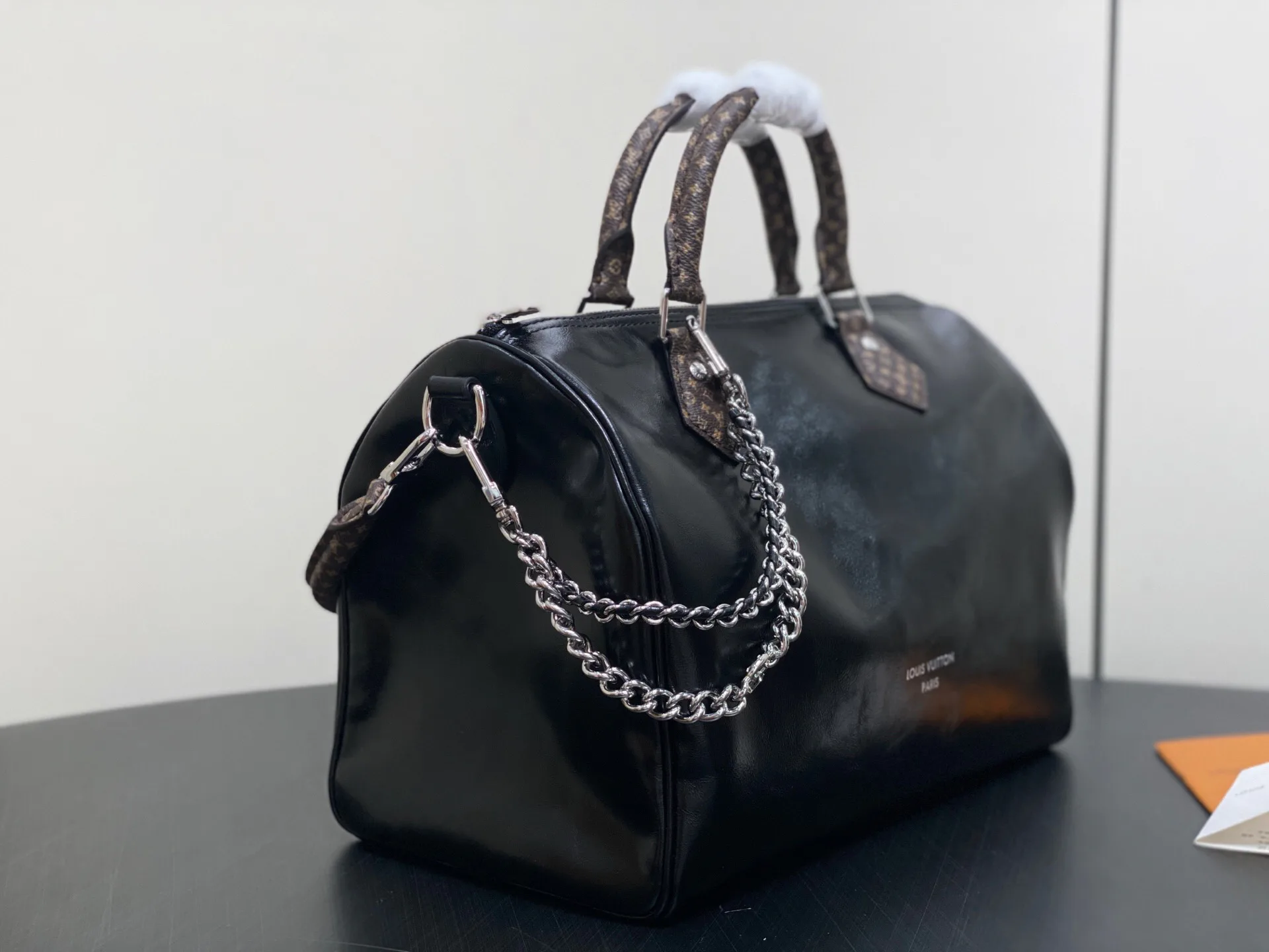Классические Сумки Женские Louis Vuitton 12798949