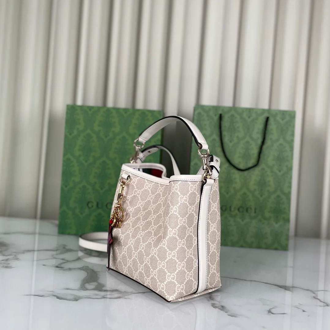 Классические Сумки Женские Gucci 11562670