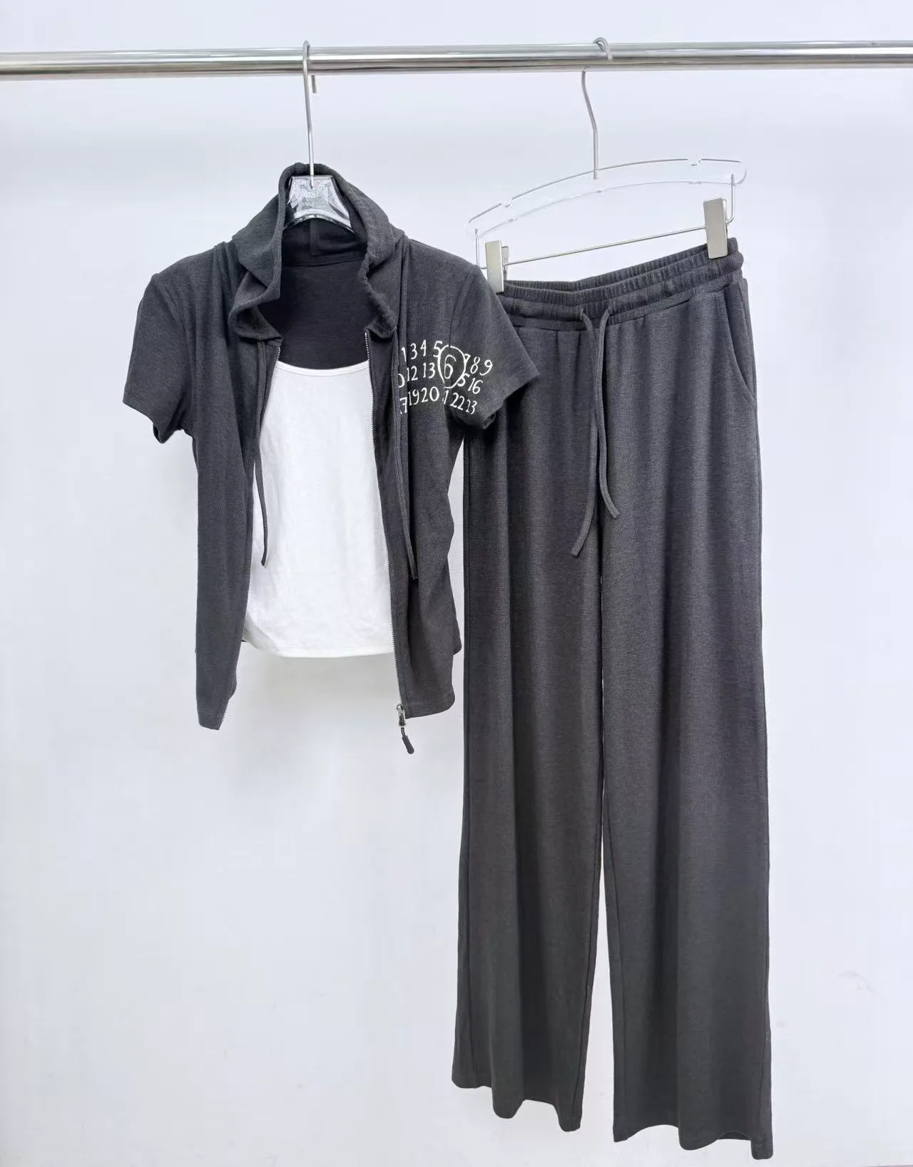 Спортивные Костюмы Женские Maison Margiela 11056369
