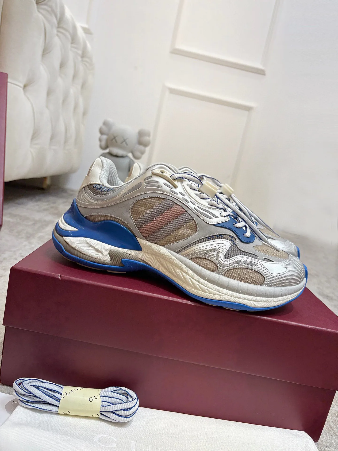 Кроссовки Женские Gucci 11918103