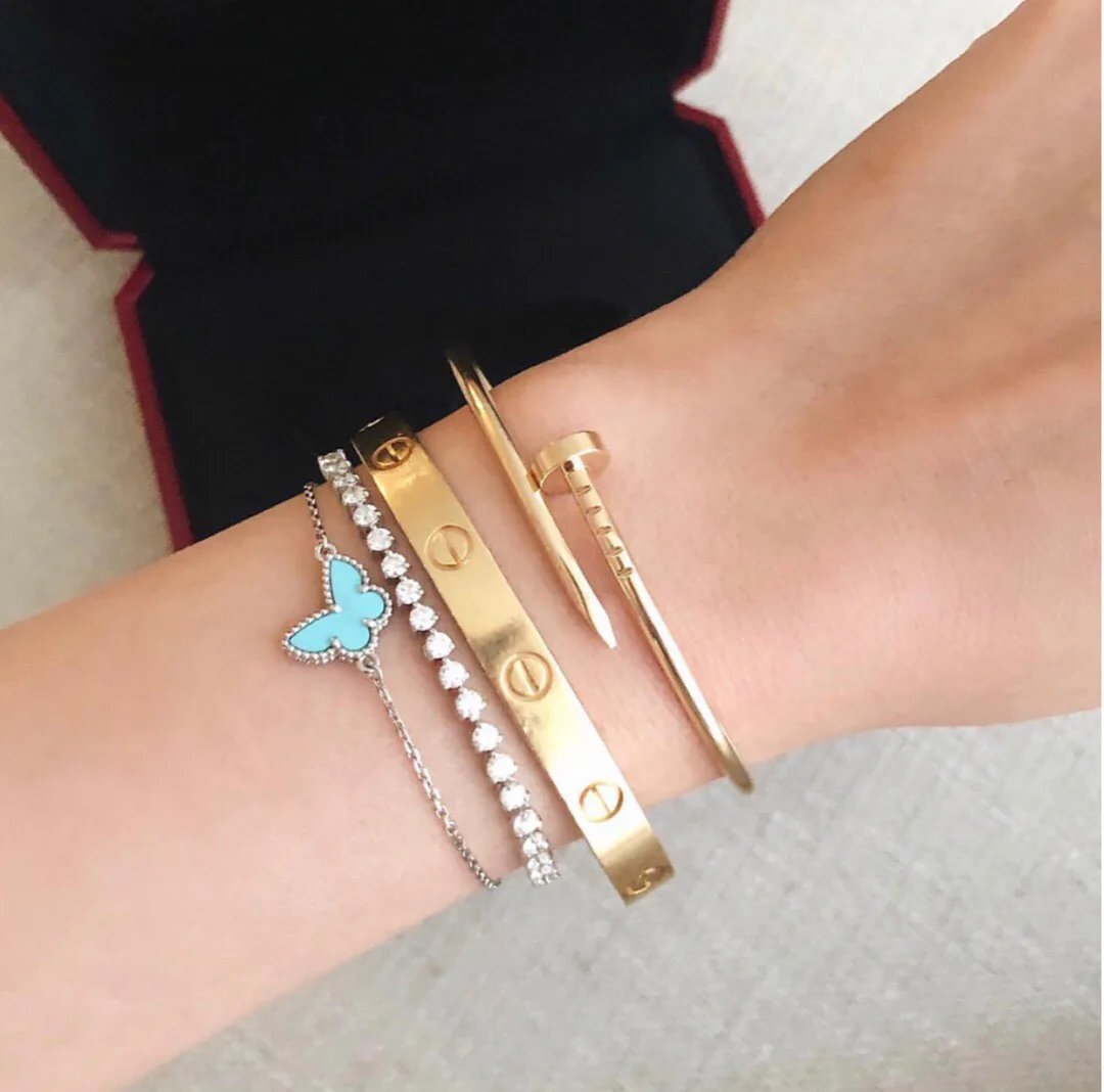 Бижутерия Cartier 17016886