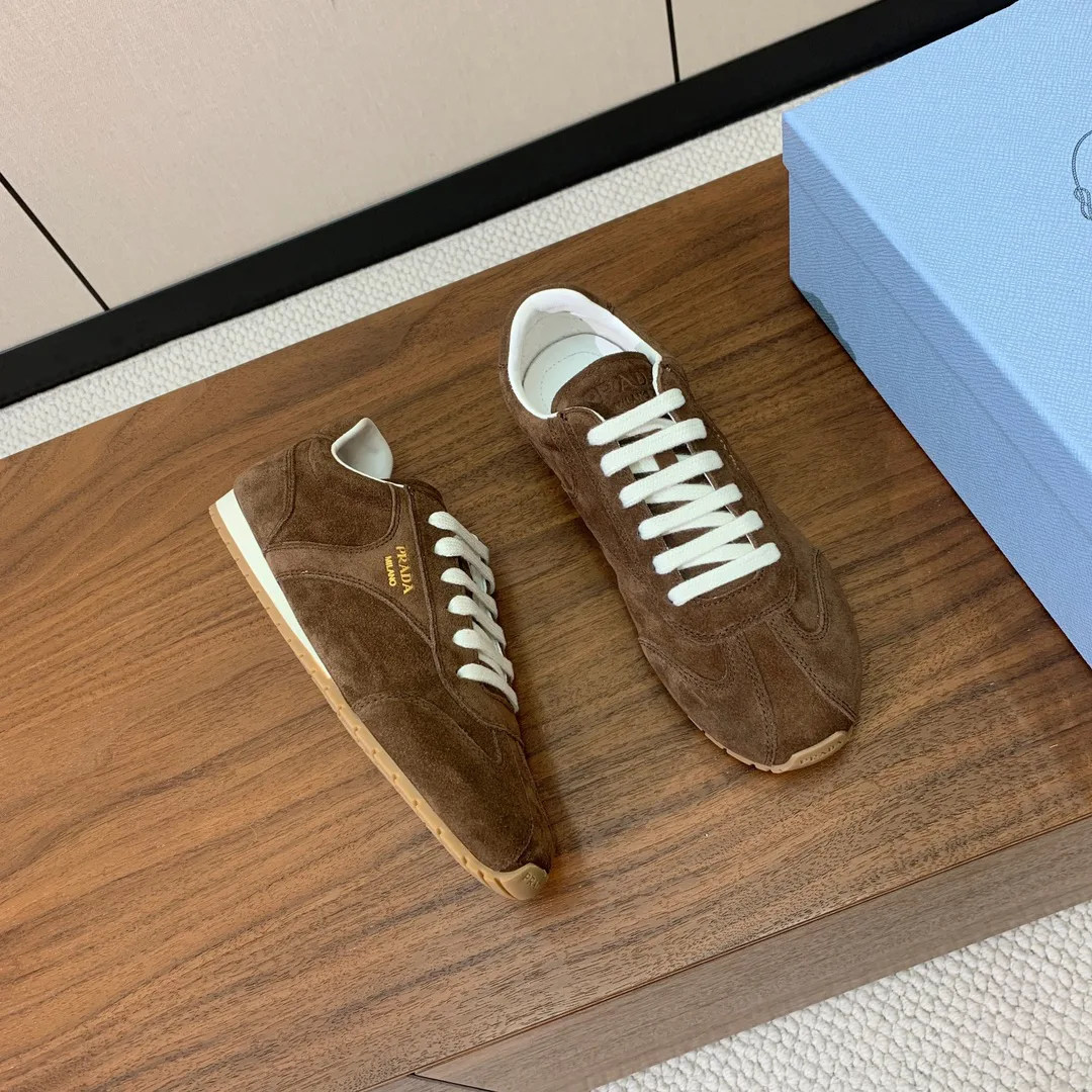 Кроссовки Женские Prada 879177