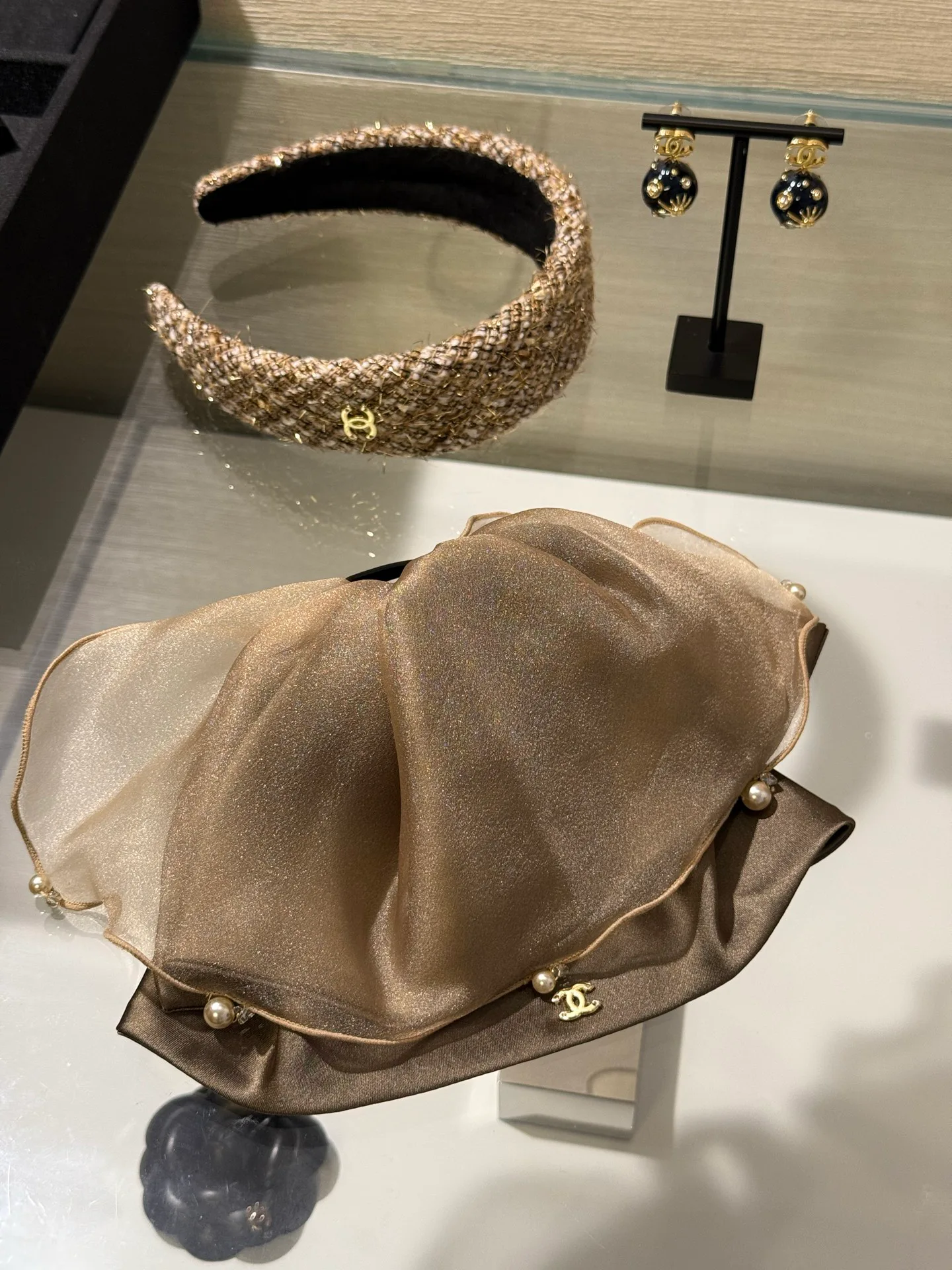 Головные Уборы Chanel 12940177