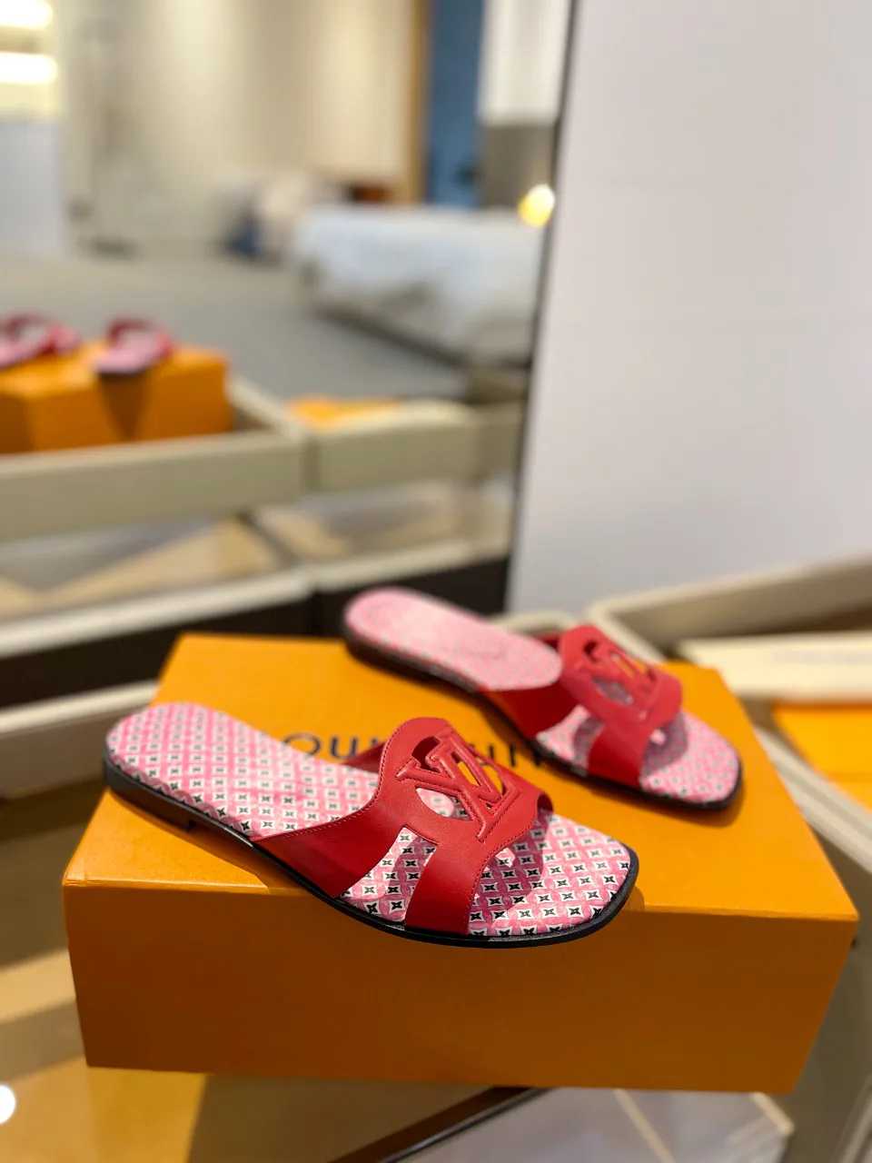 Сандалии Женские Louis Vuitton 9623566