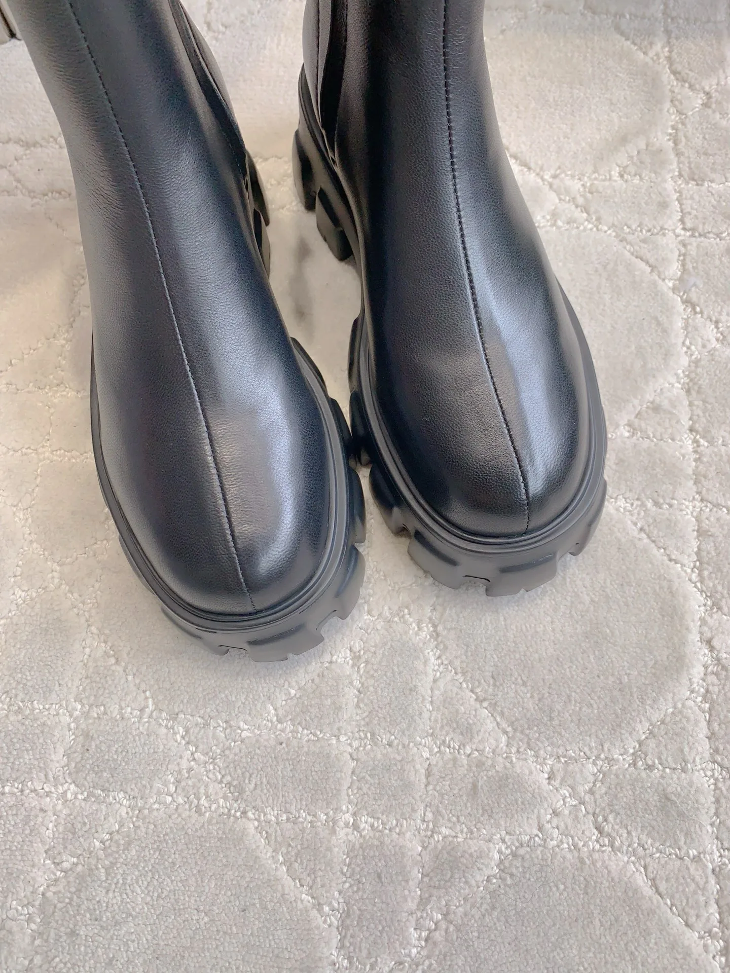 Ботинки Женские Prada 18170842
