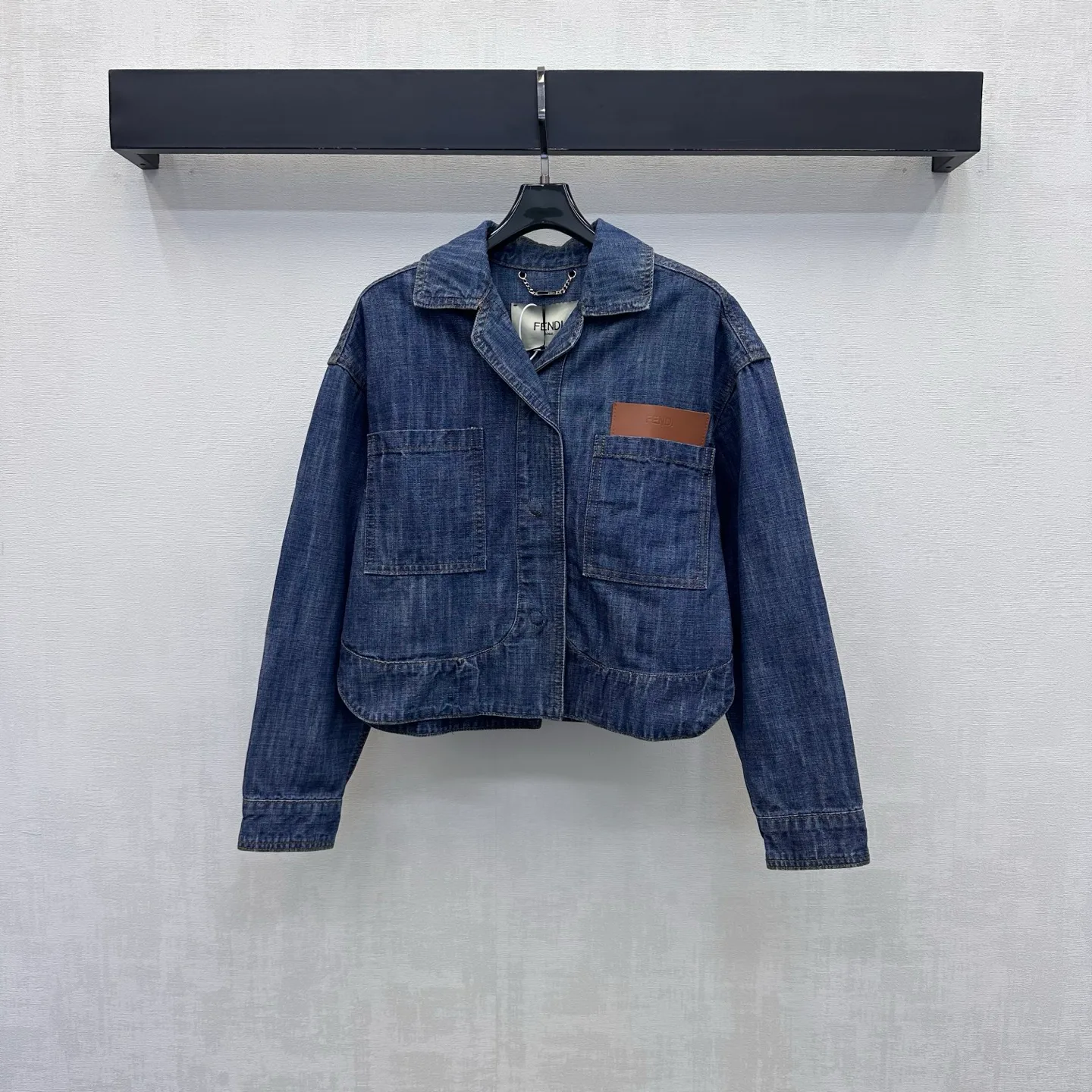 Куртки И Пуховики Женские Fendi 18279164