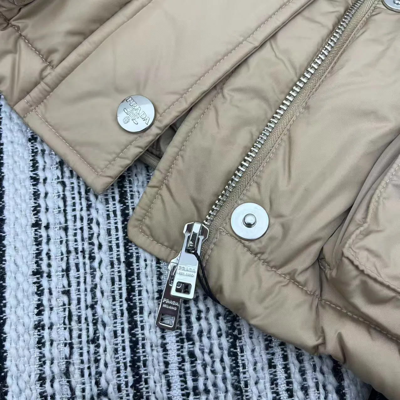 Куртки И Пуховики Женские Prada 792850