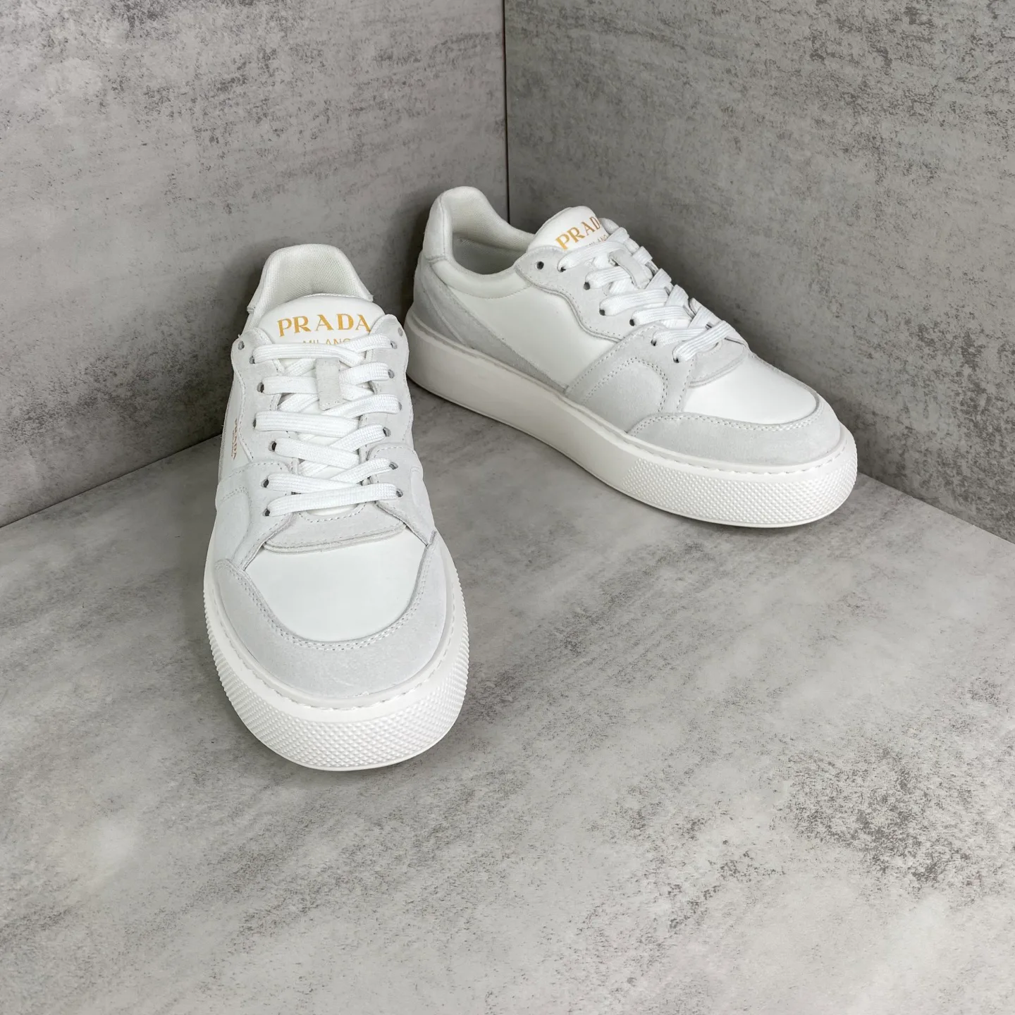 Кроссовки Мужские Prada 11679464