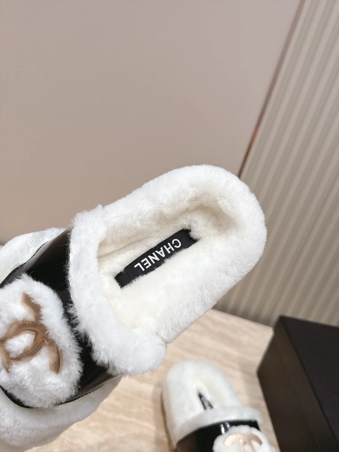 Тапочки Женские Chanel 18266285