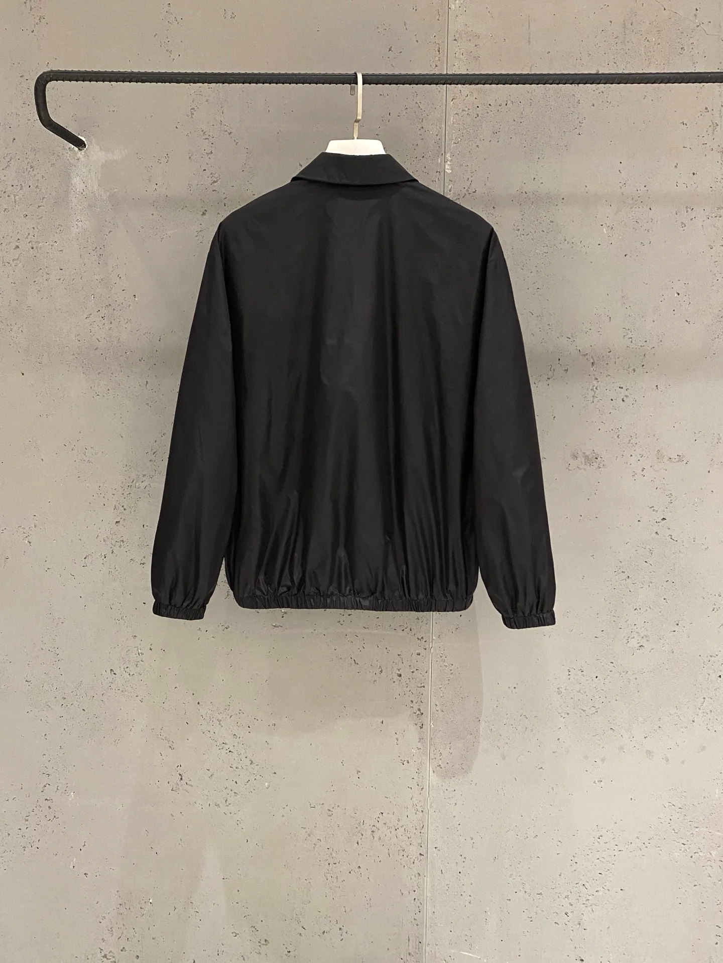 Куртки И Пуховики Мужские Prada 11622083