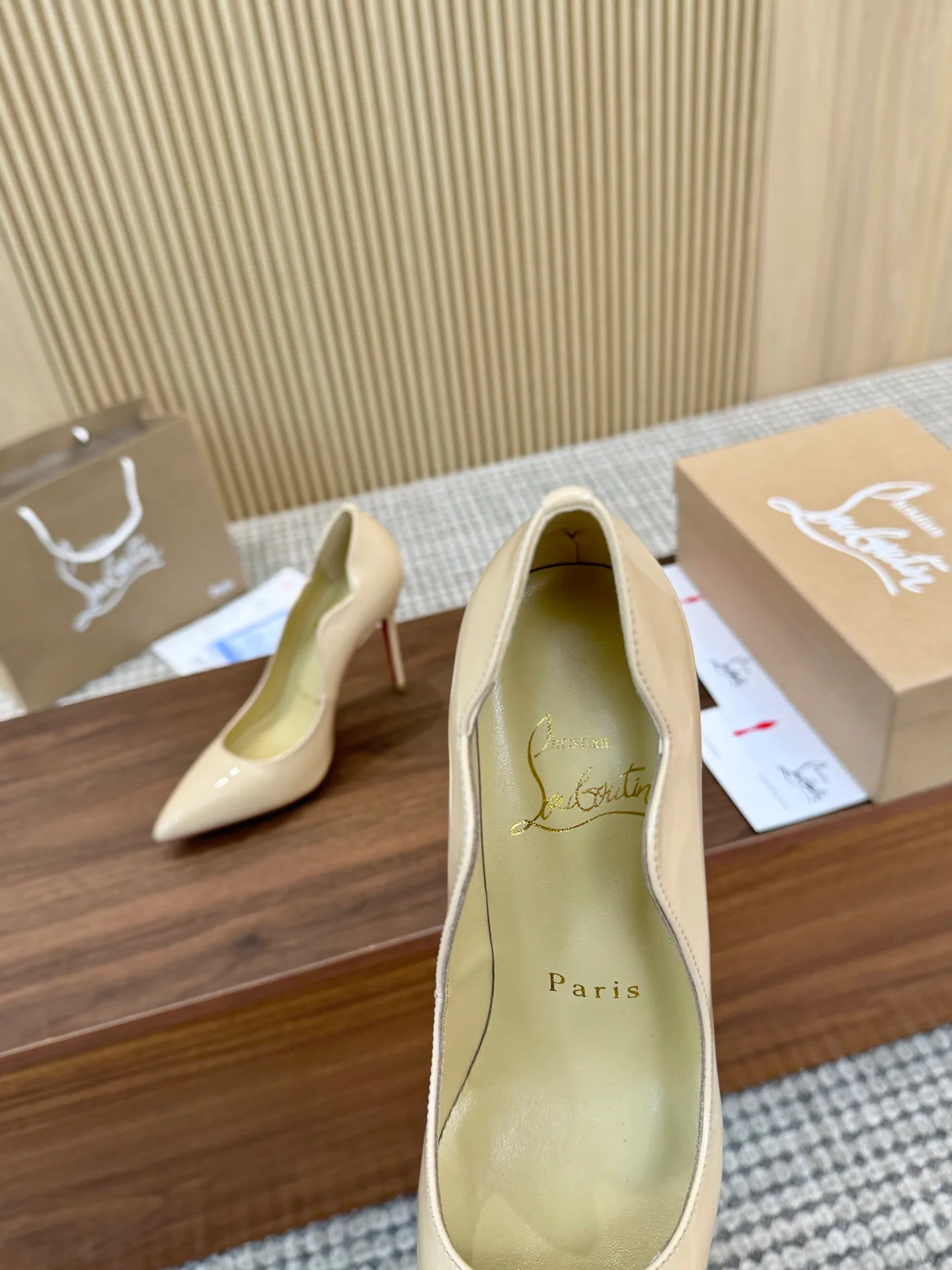 Туфли Женские Christian Louboutin 827147