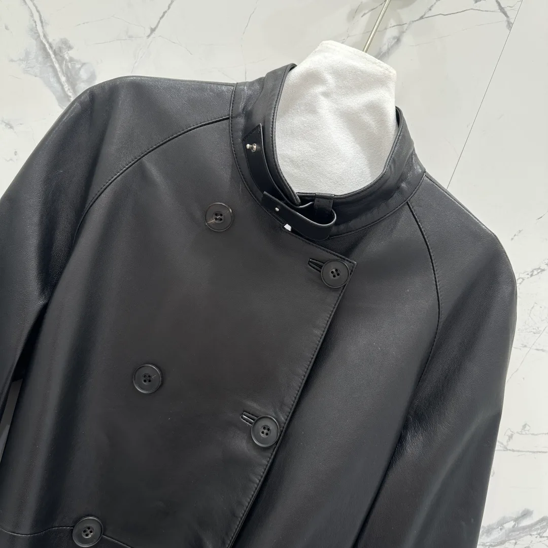 Кожаные Куртки И Дублёнки Женские Armani 4425167