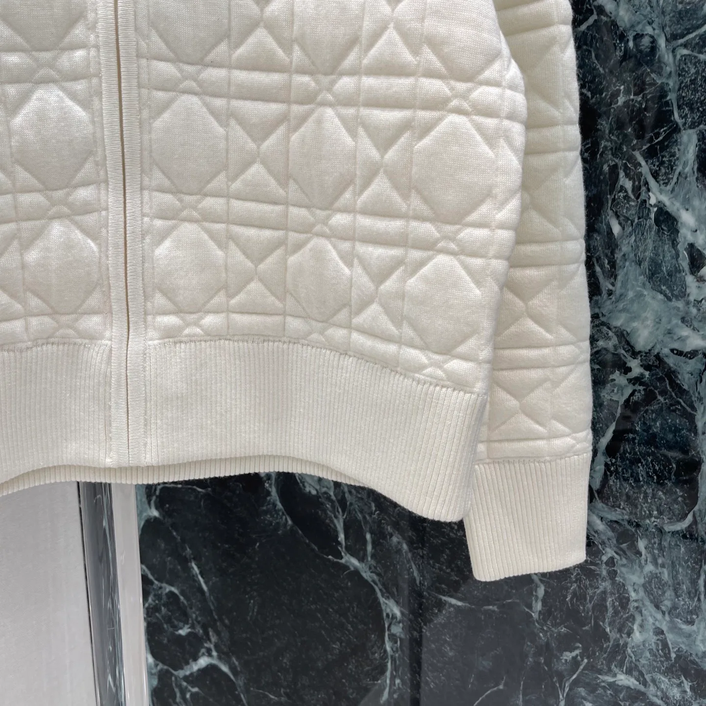 Куртки И Пуховики Женские Christian Dior 18030749