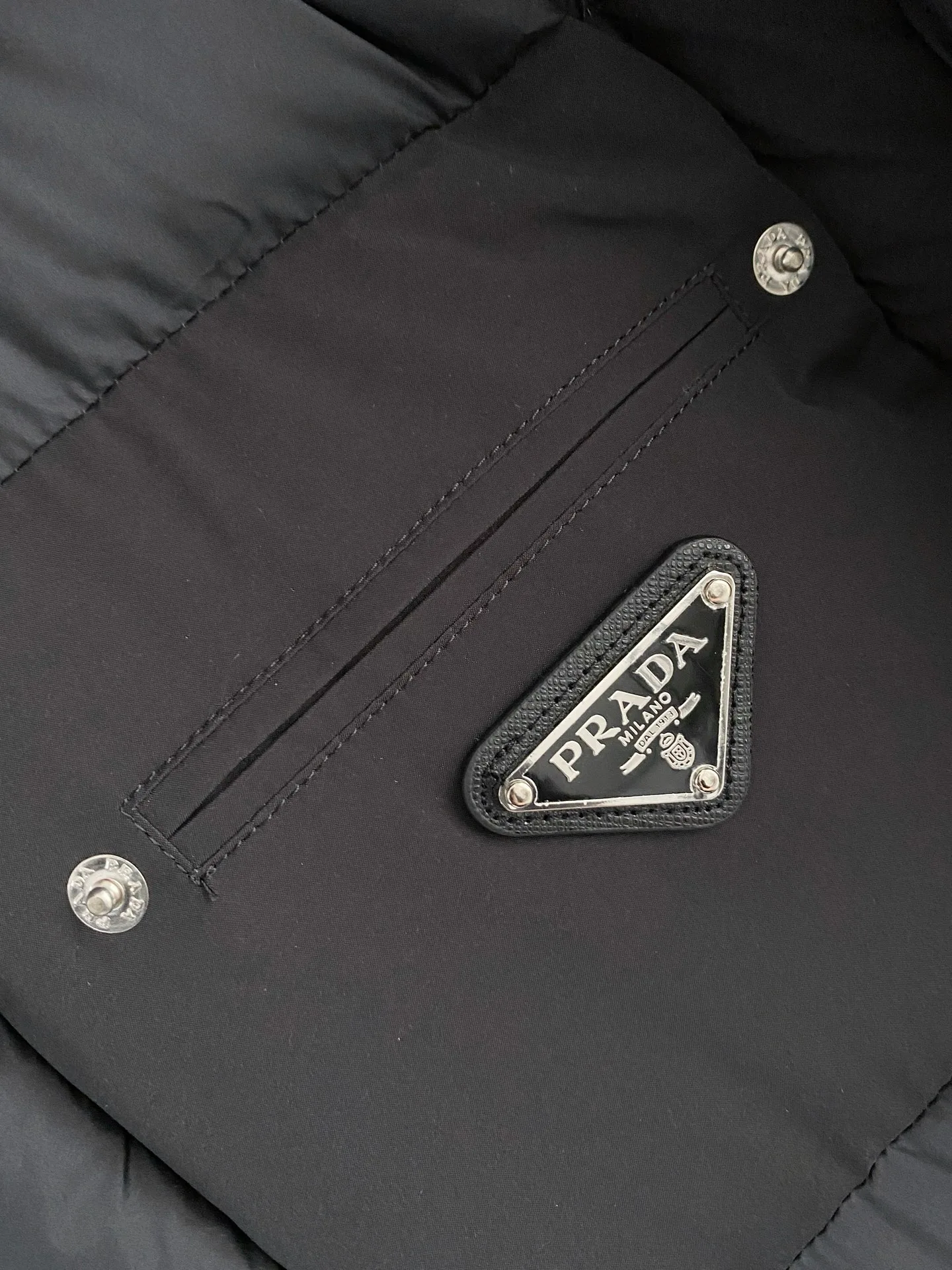 Куртки И Пуховики Женские Prada 1283064