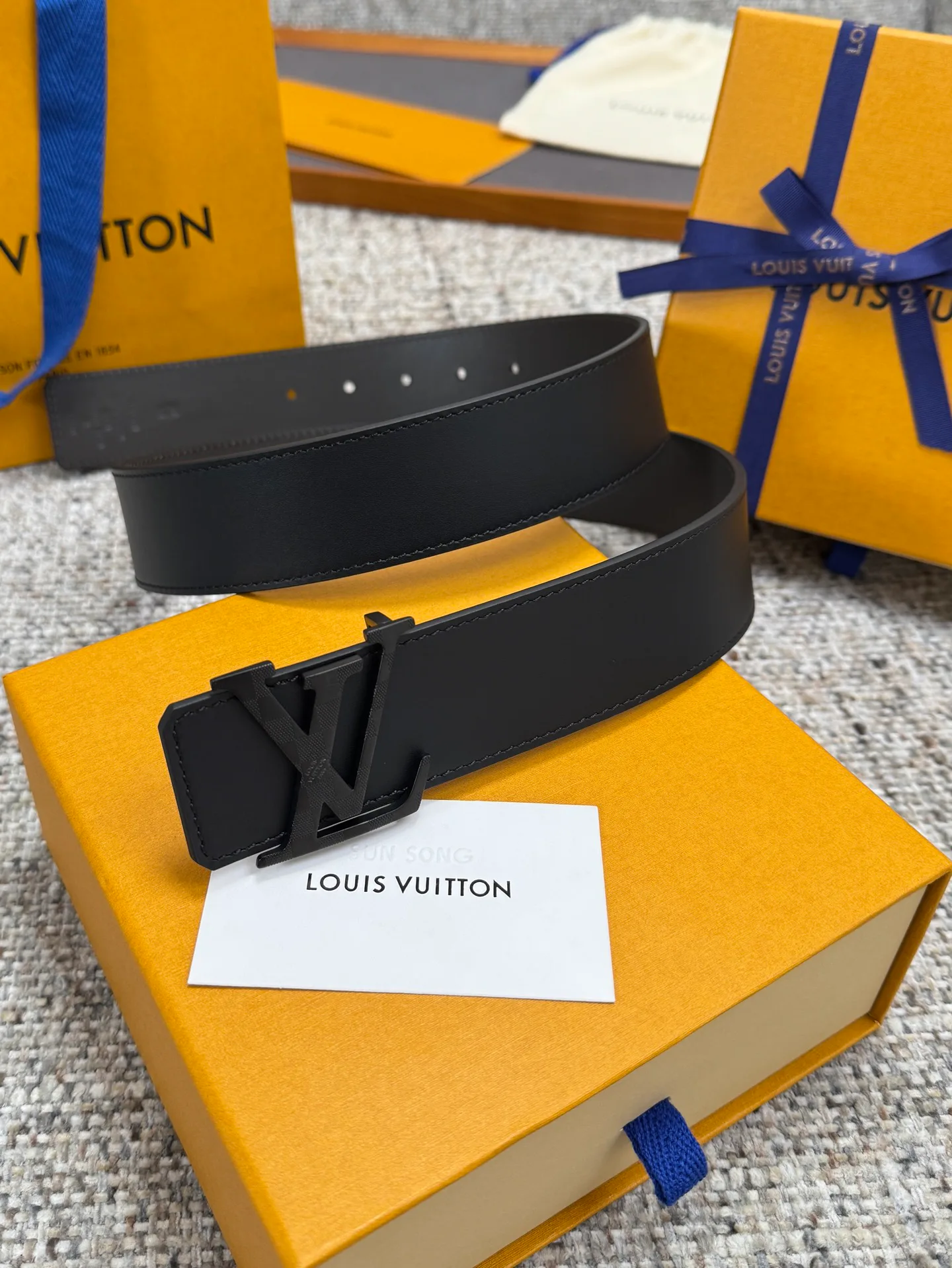 Ремни Louis Vuitton 11248582