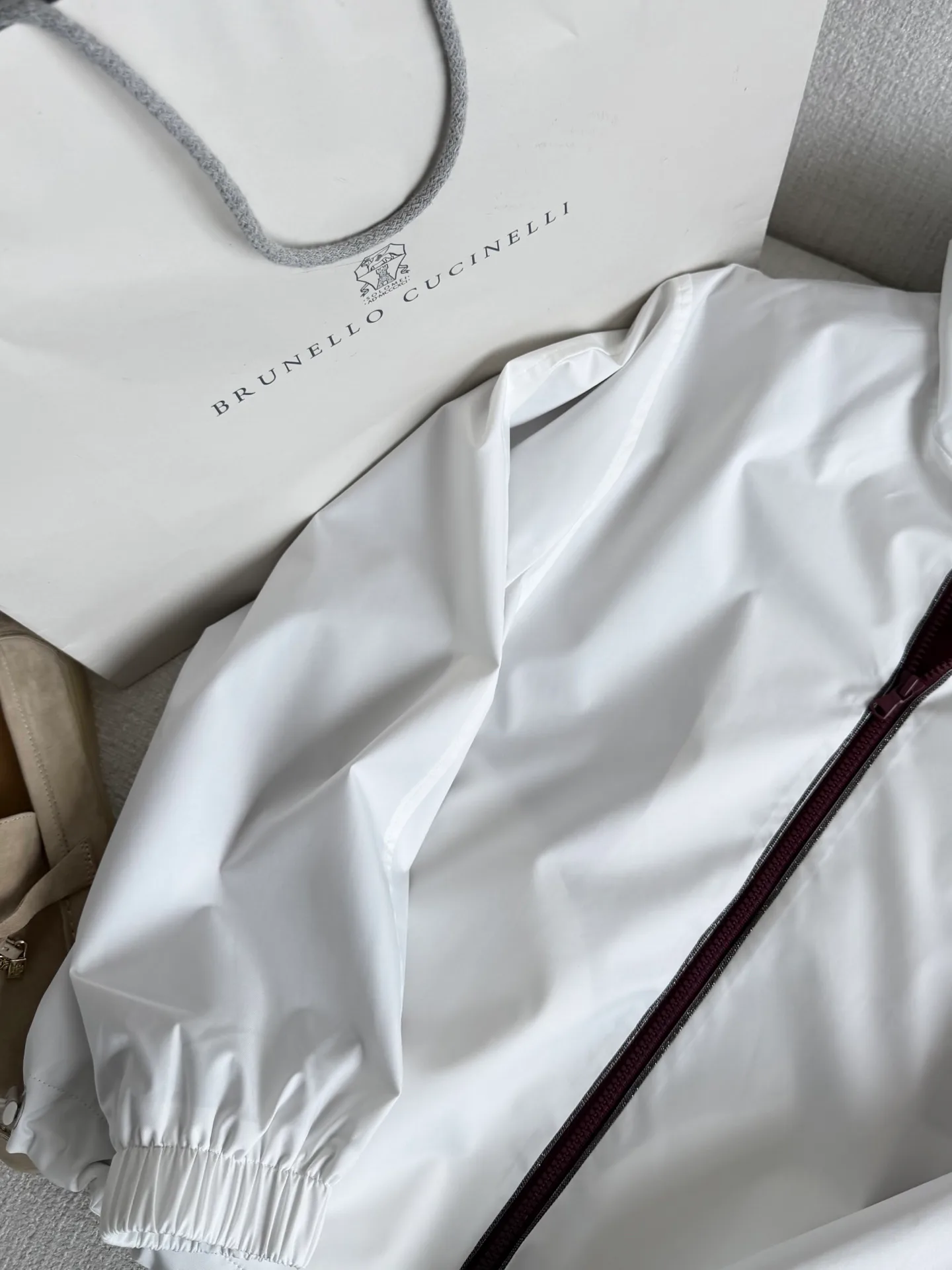 Куртки И Пуховики Женские Brunello Cucinelli 17953178