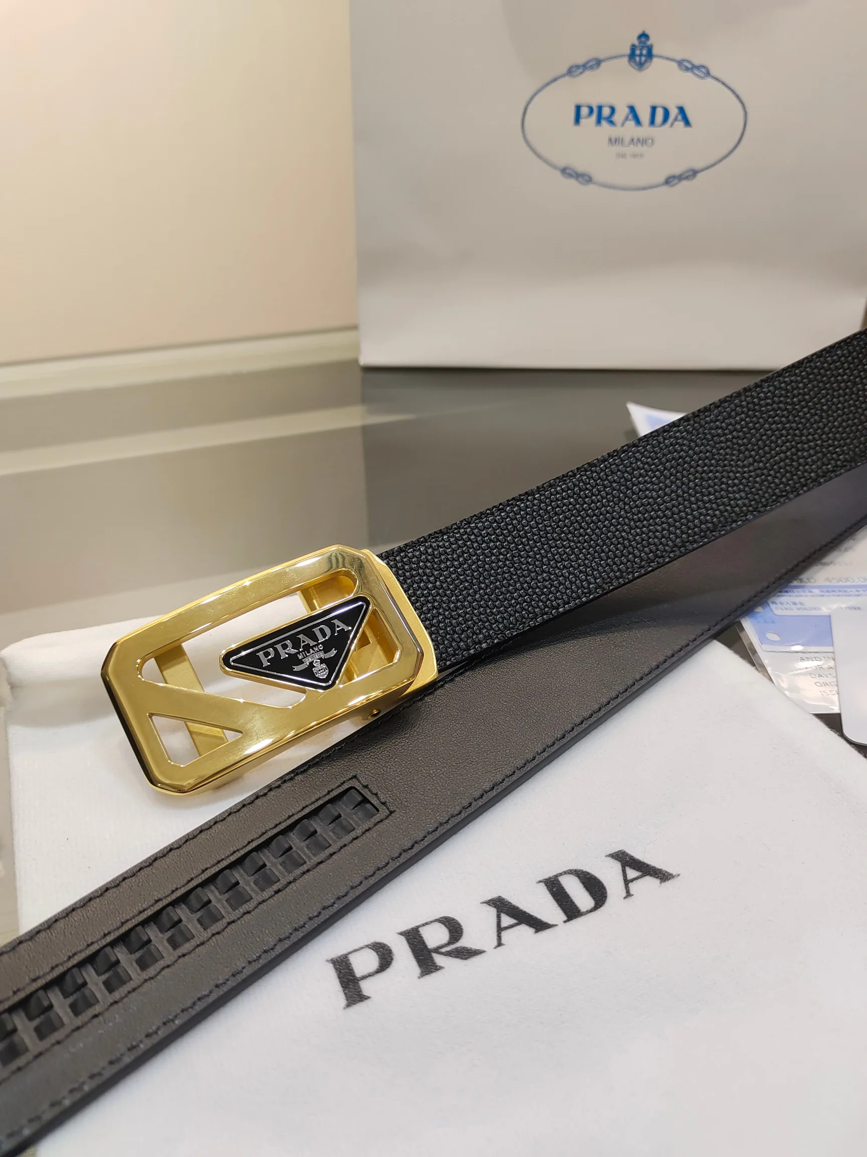Ремни Prada 115175