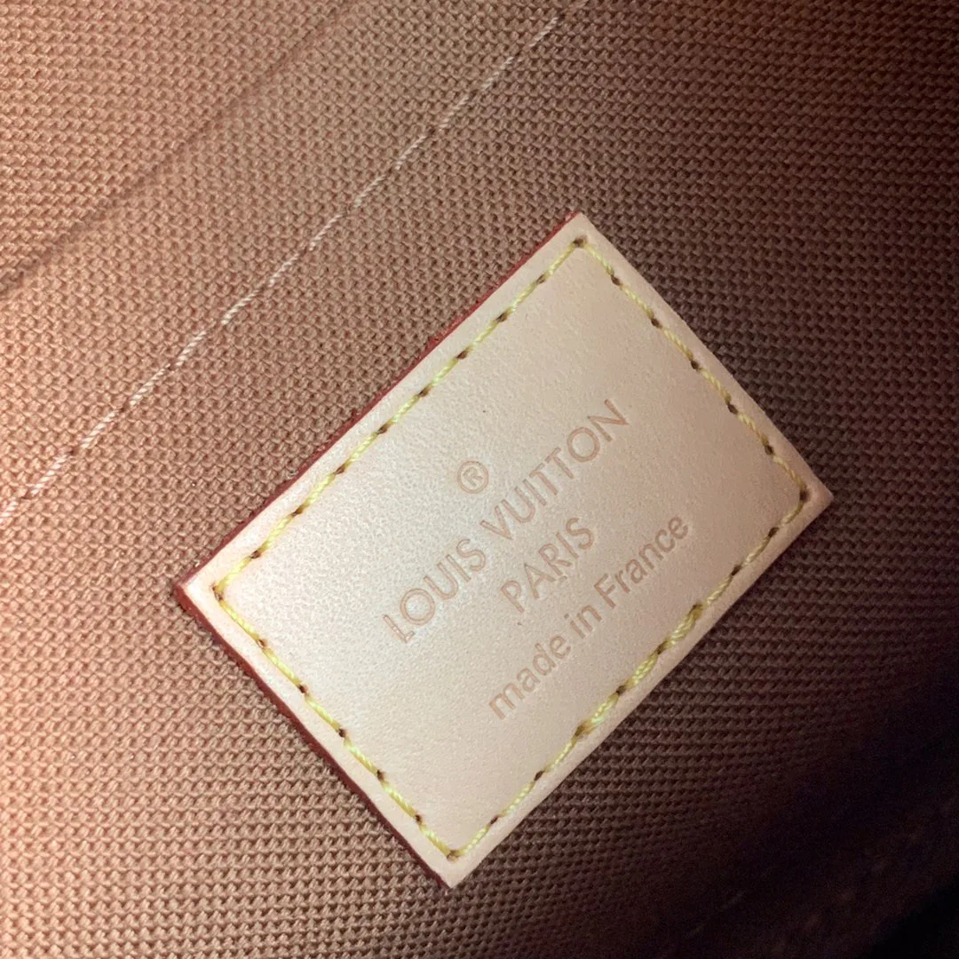 Классические Сумки Женские Louis Vuitton 11564895