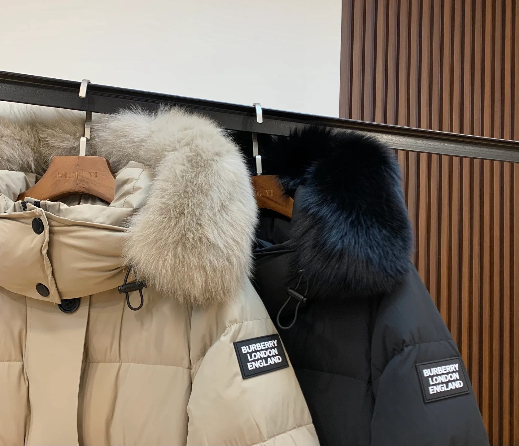 Куртки И Пуховики Женские Burberry 243895