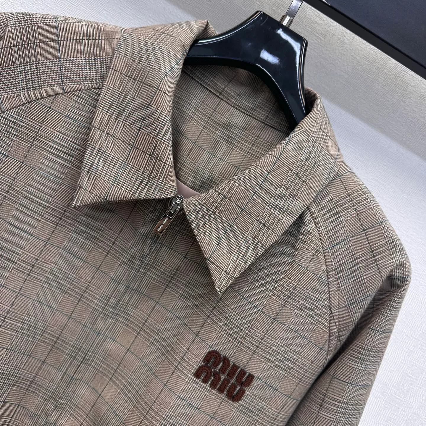 Куртки И Пуховики Женские Miu Miu 18181830
