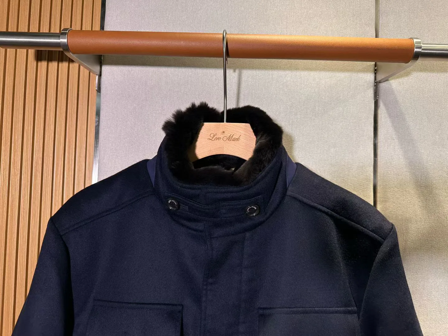 Кожаные Куртки И Дублёнки Мужские Loro Piana 1061837