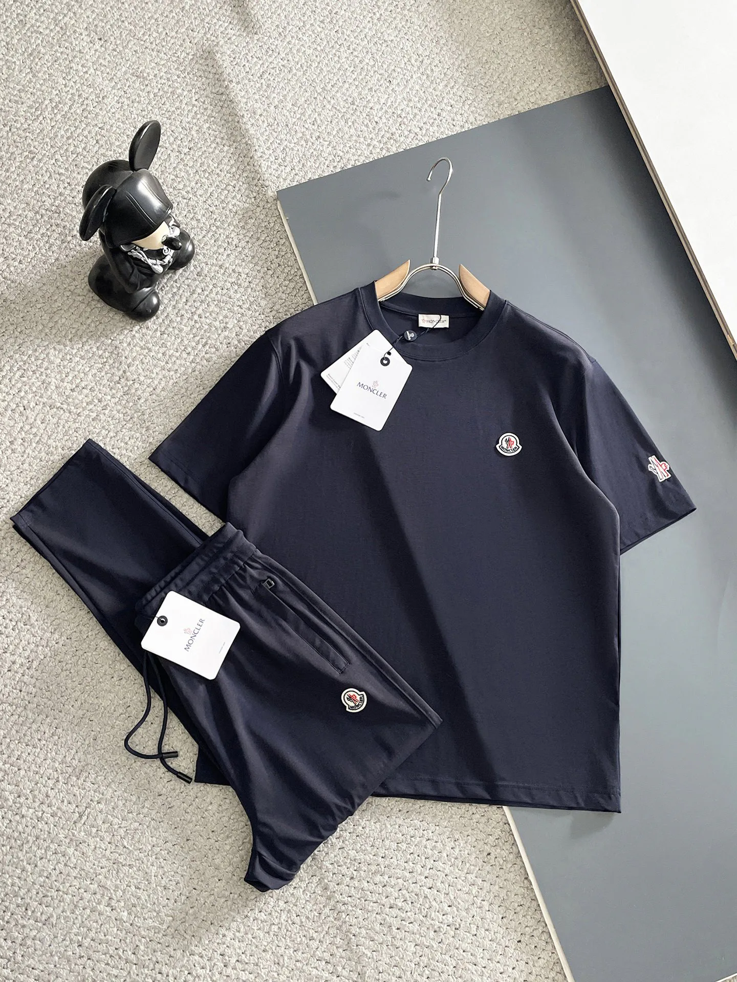 Куртки И Пуховики Мужские Moncler 13442067