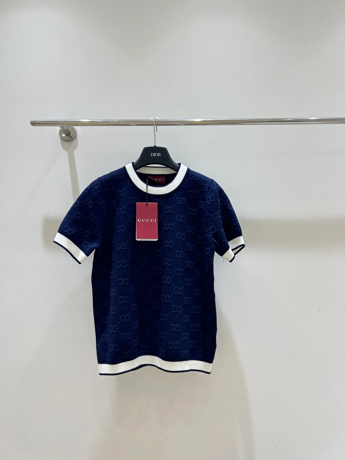 Футболки Женские Gucci 18097298