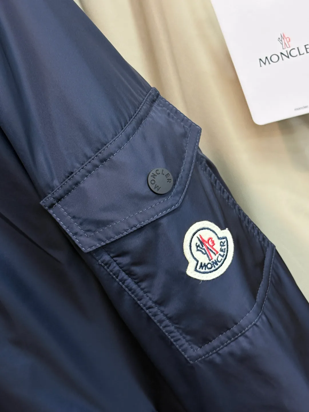 Куртки И Пуховики Женские Moncler 18157286