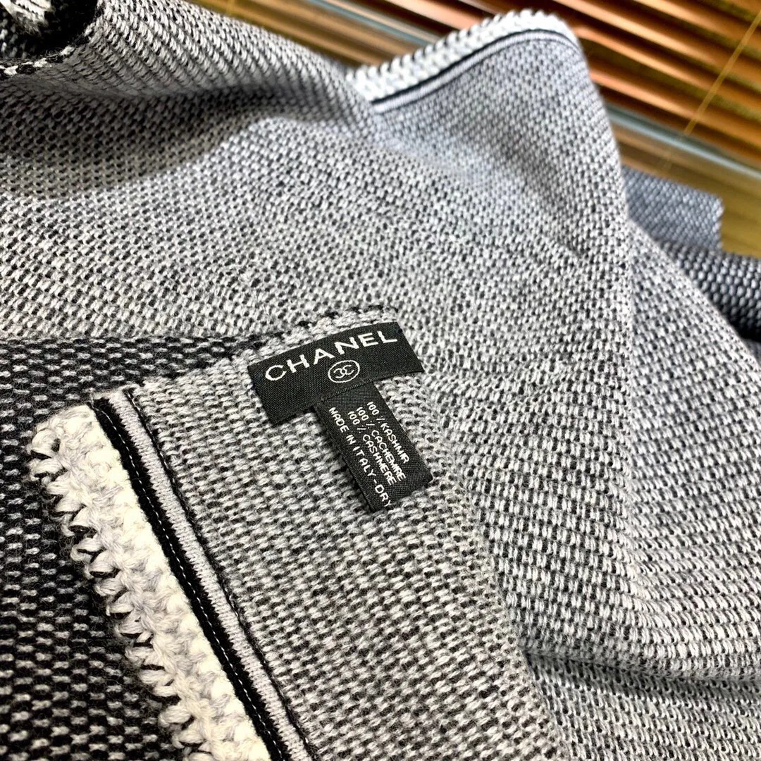 Шарфы Chanel 2478564