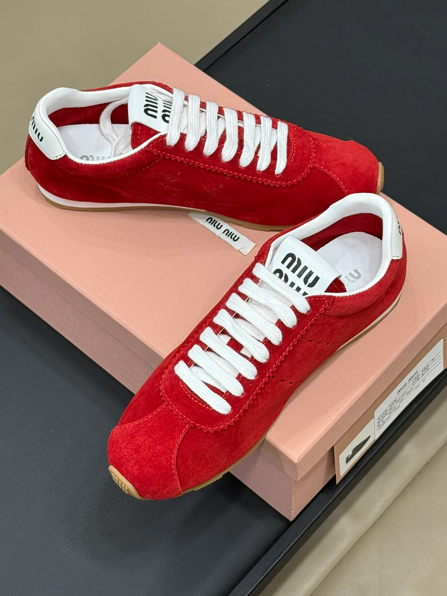 Кроссовки Женские Miu Miu 1656