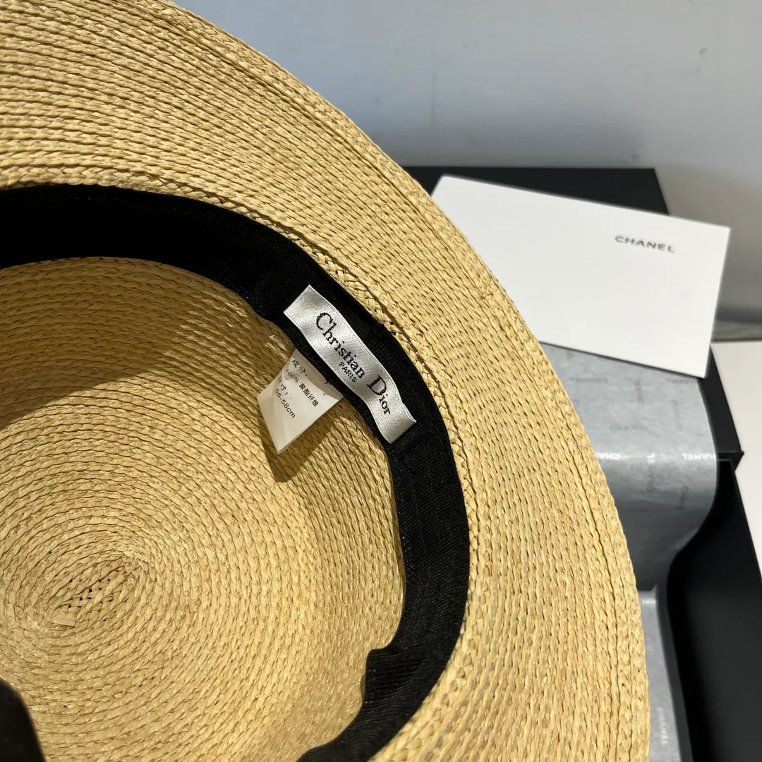 Головные Уборы Christian Dior 30258