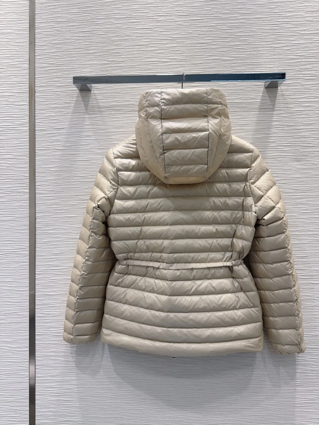 Куртки И Пуховики Женские Moncler 20100827