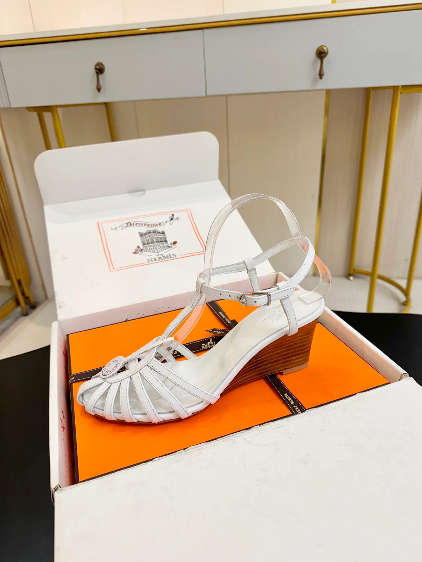 Босоножки Женские Hermes 17617904